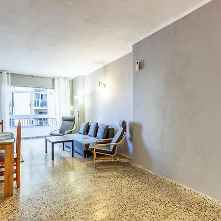 Apartment In With Wifi